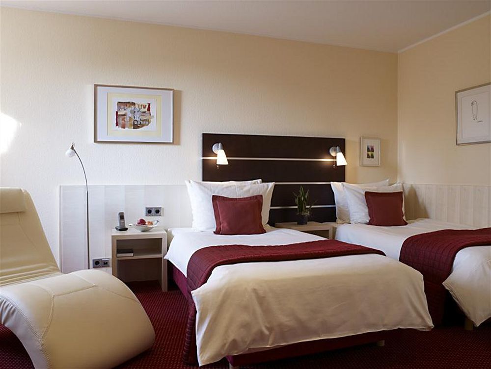Hotel Uhu Garni Köln Rum bild